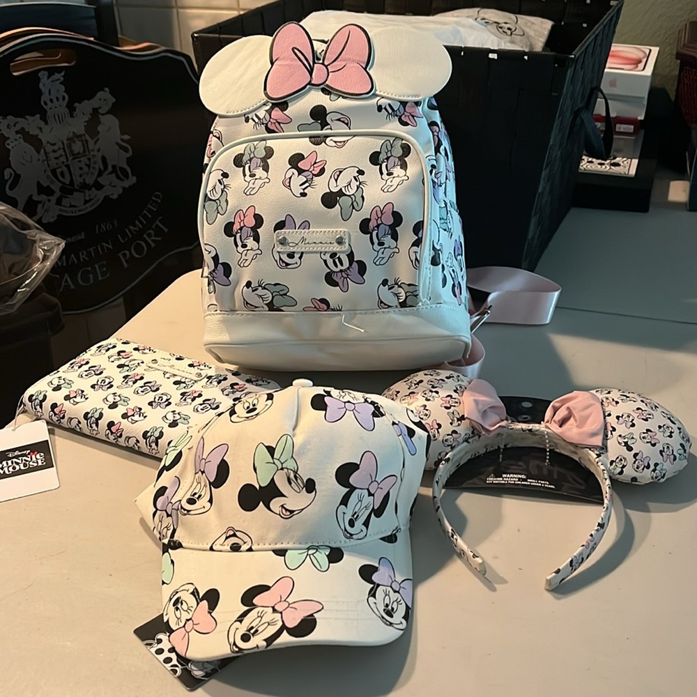 Disney mini Pink and White Minnie Mouse Accessories mini Bag lot